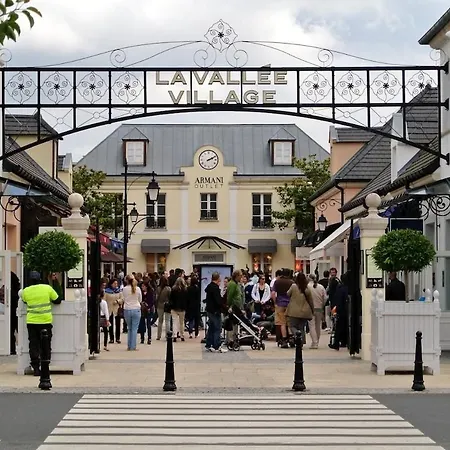 Disneyland - Paris 20min - Parking - 7 Personnes
